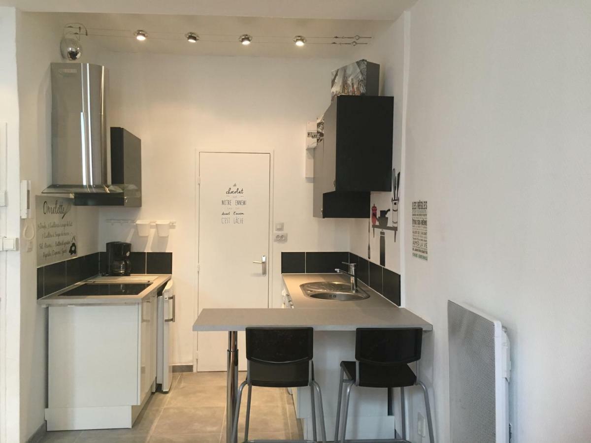 Le Suffren, Ventile ,Wifi, A 100 M De La Plage Toulon Exterior foto