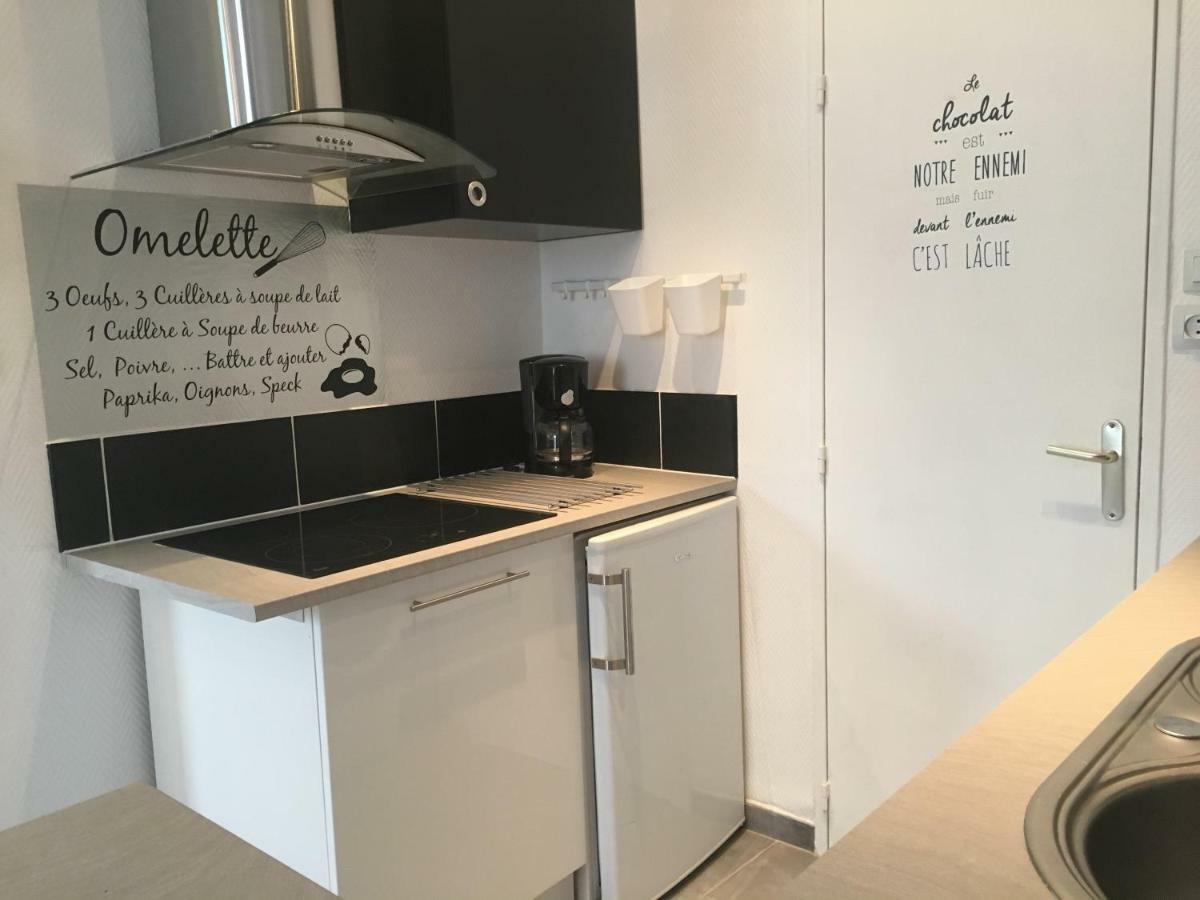 Le Suffren, Ventile ,Wifi, A 100 M De La Plage Toulon Exterior foto